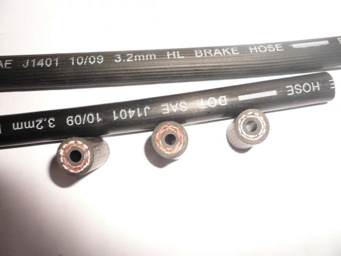 tubo flessibile del freno idraulico di 1/8" di 3.2mm x di 10.5mm SAE J1401 per il sistema di frenatura automobilistico 0
