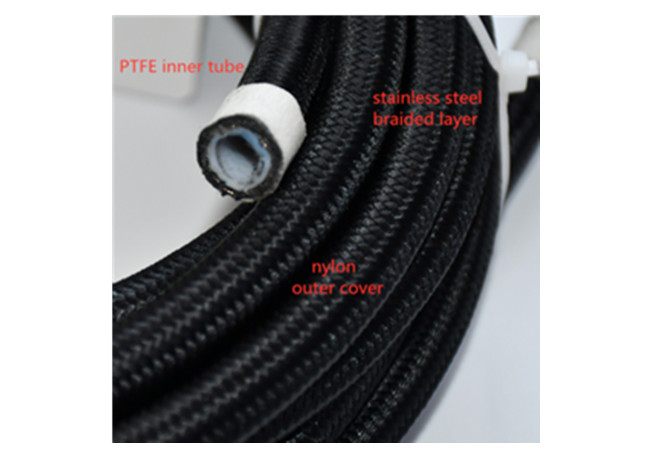 Il nylon DN8 ha riguardato l'acciaio inossidabile PTFE ha intrecciato il tubo flessibile per vapore 0