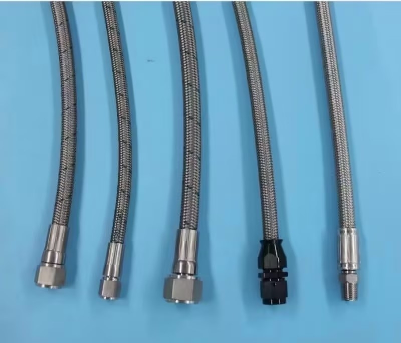 Tubo PTFE ad alta pressione con uno strato intrecciato di acciaio inossidabile per il trasporto e l'idraulica mobile