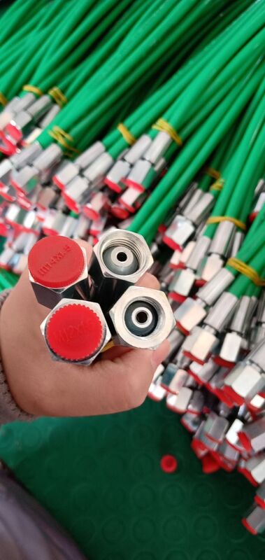 DN2 3.2 mm Diametro Interno 630Bar Tubo di Prova a Pressione Ultra Elevata 2000Bar Pressione di Rottura Tubo di Carica Aria Lunghezza Estesa 0.5m